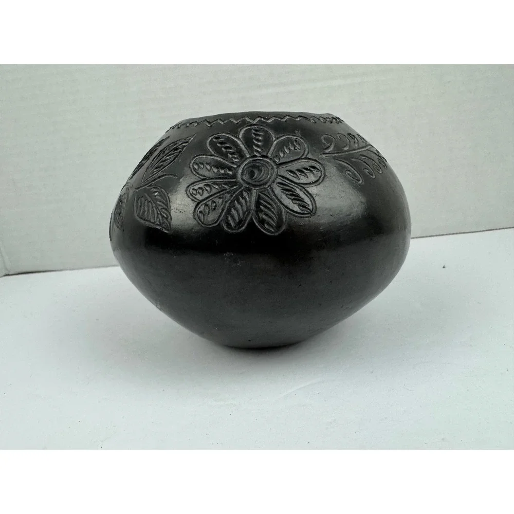 Hand Etched Black Clay Floral Pottery Vase Artisan Round Seed Pot 4 Inch